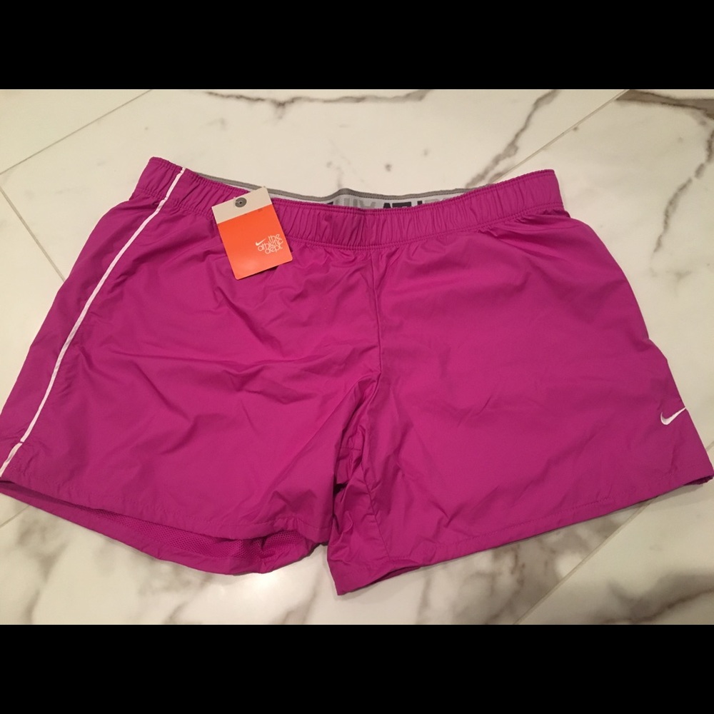 Nike women’s running workout shorts